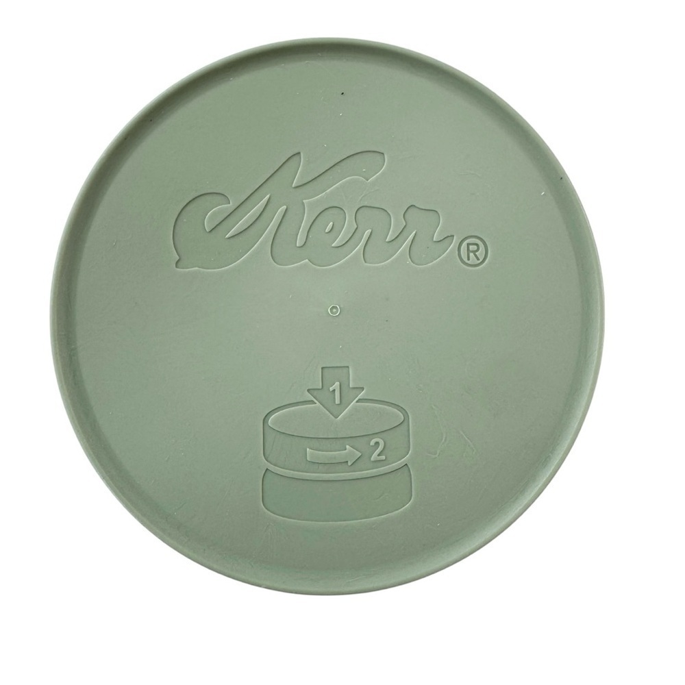 NEW Kerr Child Resistant Wide Mouth Lids Green Set of 2 - Picture 6 of 8